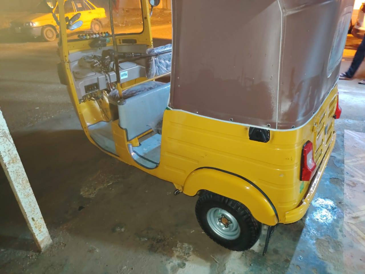 سلام عليكم شباب تكتك البيع مديل ٢٠ رقم وسنويه تحويل ثاني يوم وشراي ينتصل عنوان بغداد المعامل
***********
