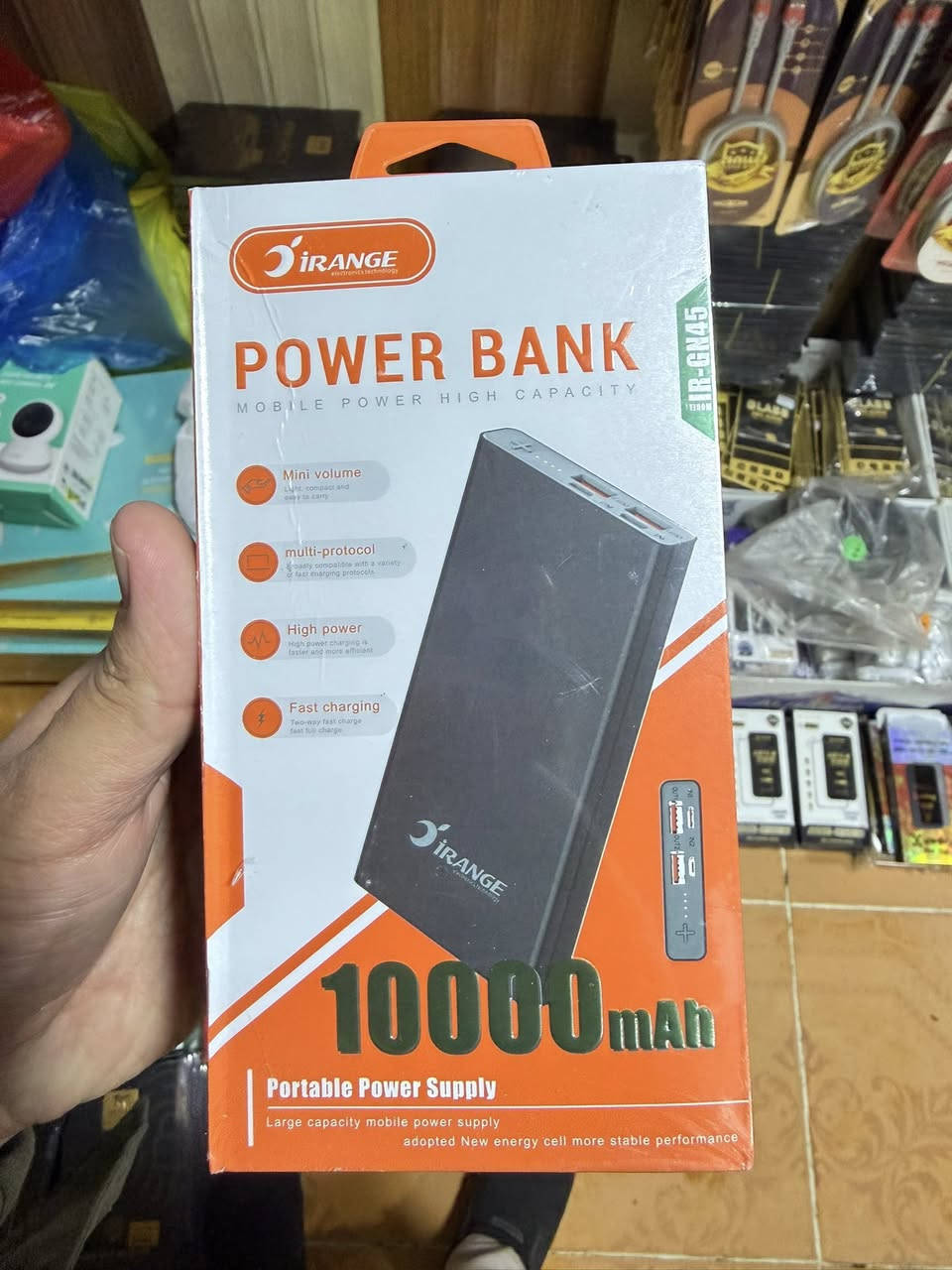 شاحنة (سفري )محمولة 10,000 ملي امبير 
السعر 10 الاف فقط 
يوسف للموبايل 
سوق ناحية القيارة /مكاتب الموبايل مقابل محلات الصياغة


**إذا كنت صاحب هذا الإعلان وتريد حذفه لأي سبب، رجاءا أرسل رسالة إلى الدعم الفني**