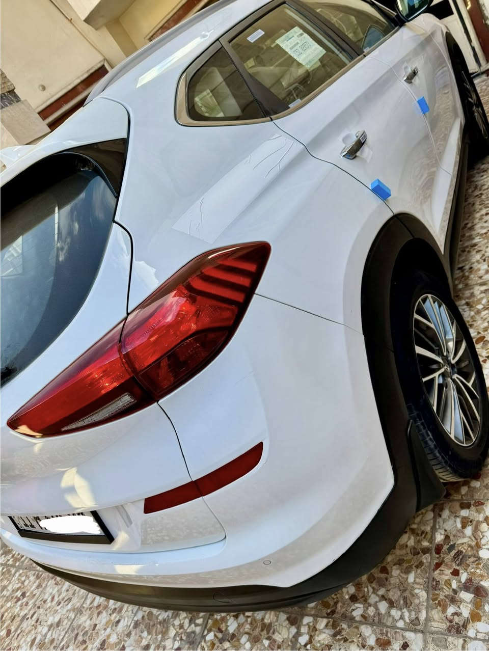 السلام عليكم توسان 2020 خليجي للبيع فول عدا البانوراما مكفولة من الضربة والصبغ بيها شوية بارد بل باب موصفات كشنات كهرباء بصمة شاشة كبيرة تحكمات ستيرين كامرة خلفية حساسات خمس عدسات وضعيات قيادة وباقي المواصفات المعروفة المكان بغداد السيدية السعر 197 وبيها مجال حك الجية رقمي ***********
