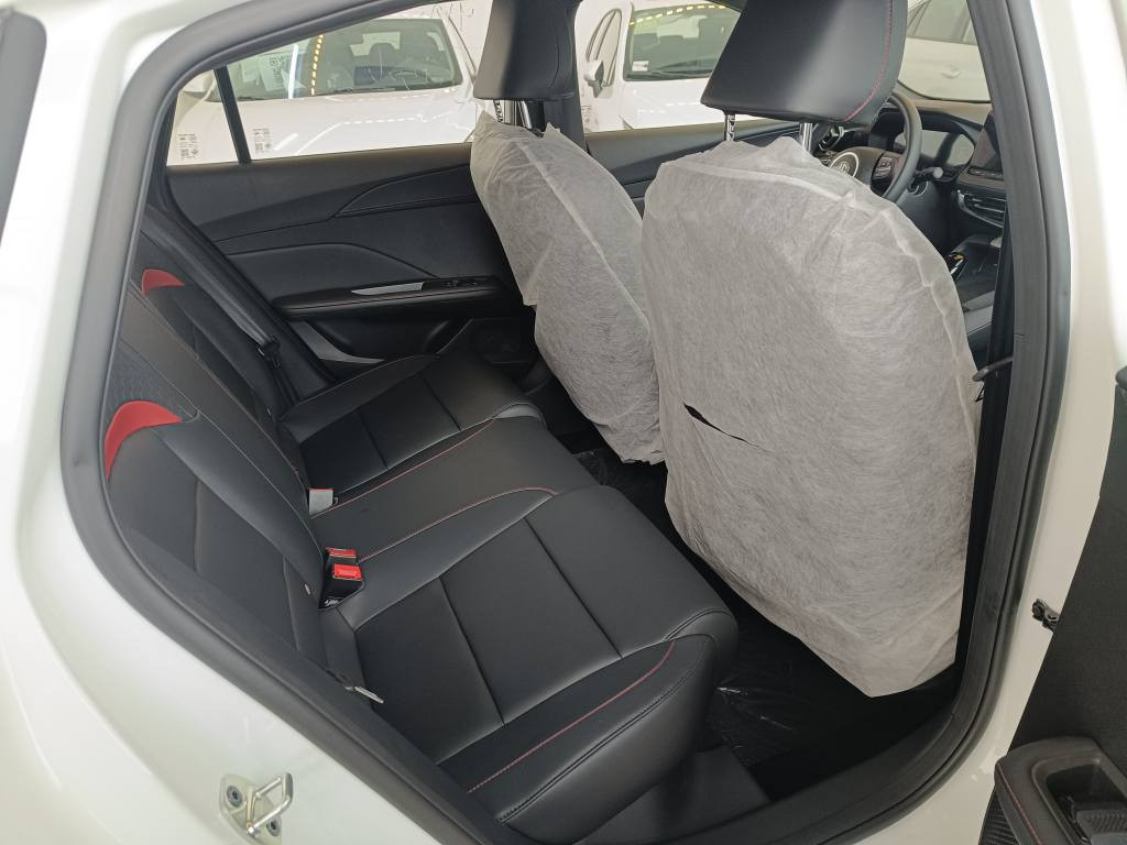 موديل 2025.MG.GT
سفر كيلؤمه تر.   فول  مواصفات 
بصمه .شاشه.كاميرا تعديل سرعه
هه رزانترين سعر ته نها🔥🔥
*********** واتس اب 
***********
موجود في اربيل معرض چاينا كارس 📌 أربيل, العراق
