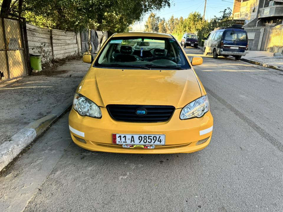 ً
بي واي دي f3موديل 2010مكفولة مكينة لانسر كير عادي 

كير مكينة صدر تيريد تخم تاير كلة مكفول مكينة بل ضمان 

مكفولة من ضربة بيهة فقط جاملغ بدون دواخل صبغ 

شاشة كامرة خلفية دوشماة عام ليلون حراري داخل اسود 

رقم بغداد نكليزي مصفرى هيىة غرامة شرط تحويل 

السعر 47بيهة مجال ***********مكاني بغداد الكرخ
