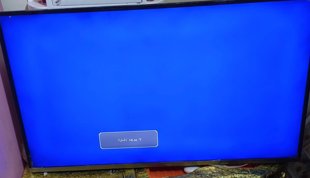 السلام عليكم عندي شاشه للبيع حجم 40 سعره 100 الف دينار الشراي يتصل عله هاذ الرقم ***********
