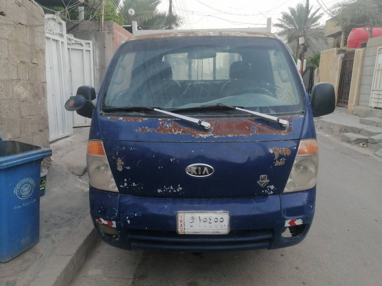 السلام عليكم كيا فحل ٢٠١١ مسكر محور بم ونوزل صدر جديد تخم تاير شاصي رقم شاصي مكفول السيارة مكفولة من الضربة والصبغ بس جاردة المكان بغداد التفاصيل التصال ***********
