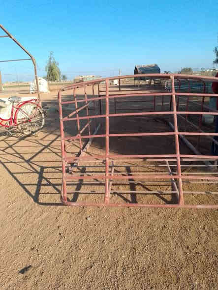 سلام عليكم جادر كيه البيع كامل
ويه القواص مكان موصل سعر 250رقم***********
