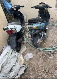 دراجات 2 للبيع السعر 150  07712179498