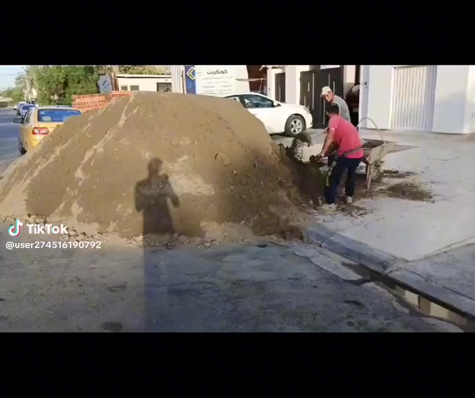 السلام عليكم تصميم  وقص الاشجار وترتيب وعمل سياجات وزرع انواع الثيل والورود والرزق على الله اريد منكم ترفعولي منشوربلا امر عليكم اكون ممنون منكم *********** /////***********
