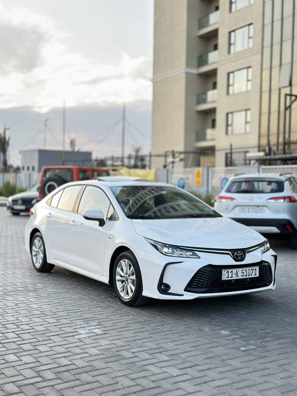 كورلا {٢٠٢٥} ماشية ١٣ { داخل احمر كشن كهرباء }حالها حال الزيرو
مكاني ( بغداد حي الجهاد / بياع  ) 
السعر ١٦٢ و بيهة مجال 

***********
