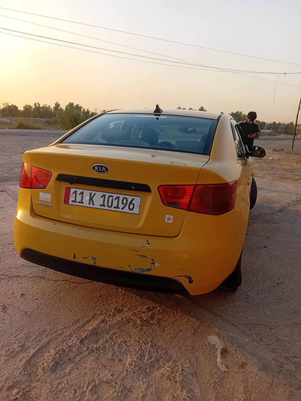 السلام عليكم كيا فورتي موديل ٢٠١٢ وارد أمريكي بيها جاملغ الأيسر فقط ورصعات محركها ٢٠٠٠ دوش المرغوب السيارة نقصها تبريد فقط فقط حدادية جديد كل شي كامل عارضها ب ٨٢ ورقة وبيها مجال حك الجيه وماقصر مكانها بغداد جسر ديالى القديم رقم الاتصال ***********

