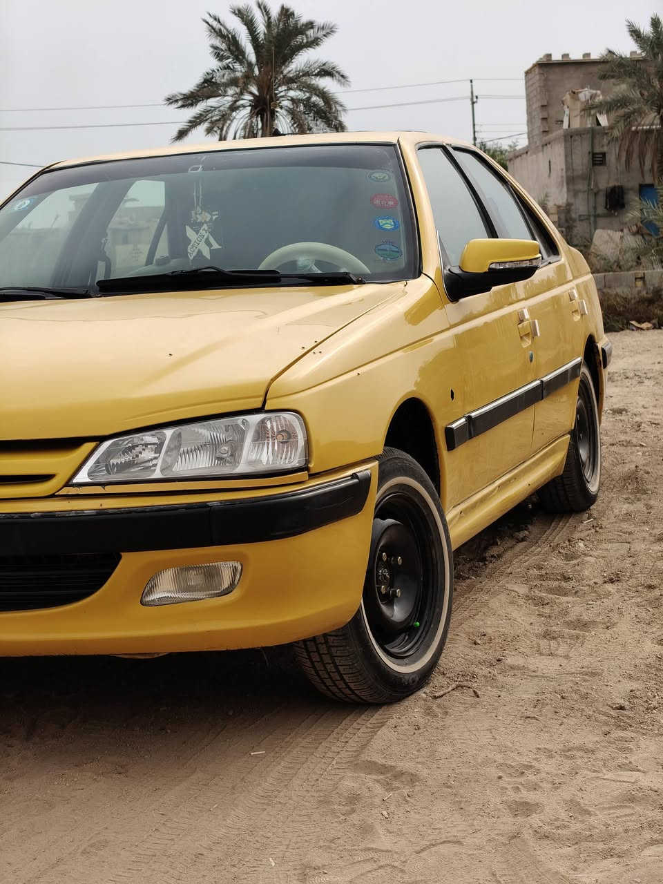 اسلام عليكم شباب بيجو بارص 2011 مصفره من كلشي سنويه جديده ال 29 ورقم نكليزي باقي على الاستلام السياره معمره داير ومرشوشه جماليه جاهزه من كلشي تخم تاير هستوني شاده مكينه مجفته كلشي بيهه جديد ترايك الاربيل تاخذه وتندعيلي بيهه نواقص كلش قليله/ مكاني البصره الهارثه رقم ***********/السعر 32 وبيهه مجال كلش قليل
