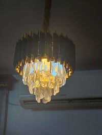 ثريات • أسود ٧٥ • خشب ٢٥
