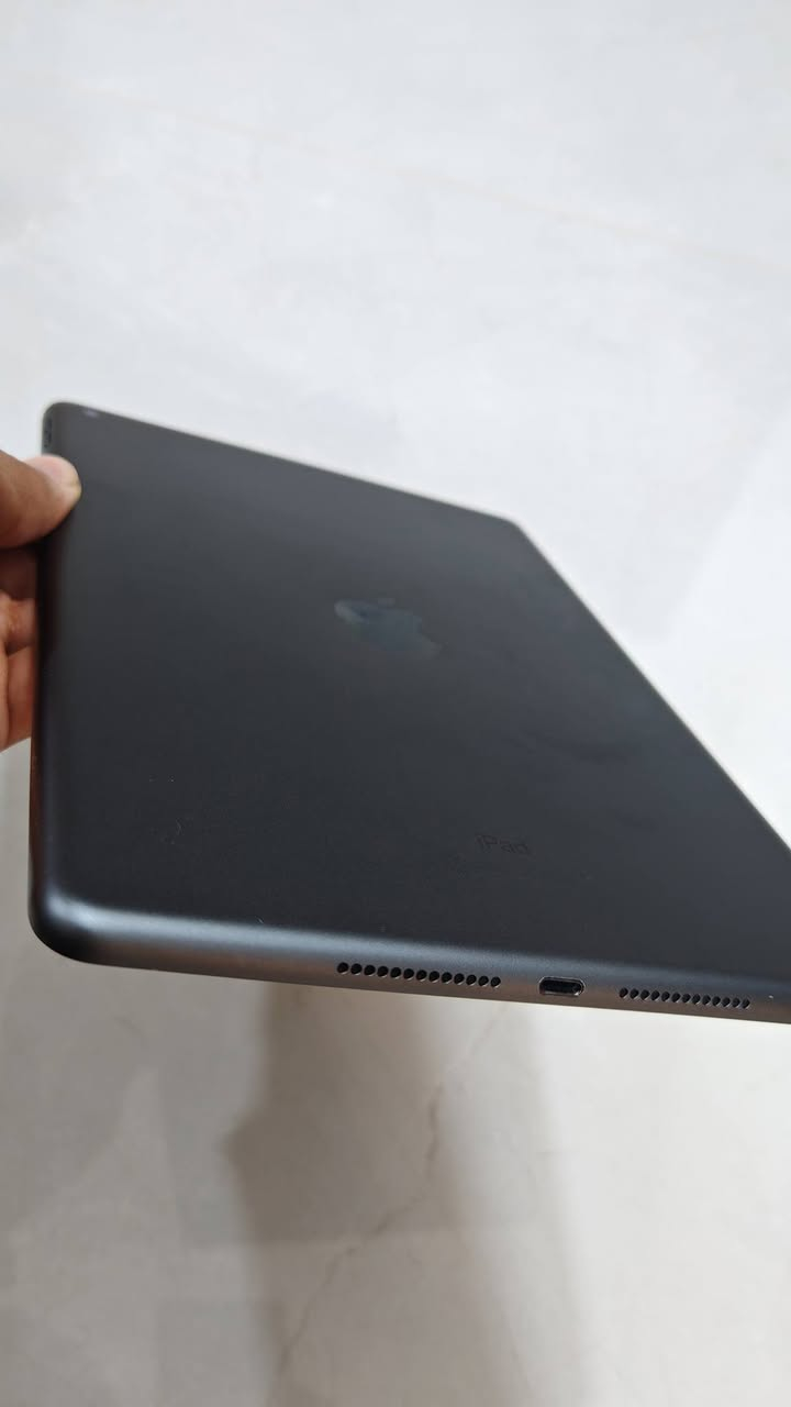 ايباد 9 للبيع
ذاكرته 256
بطاريته 95
الجهاز مكفول  نضيف كلش مابي اي شخط
مكاني الكوت حي الحكيم
سعره 325 وبي مجال
رقمي ***********

