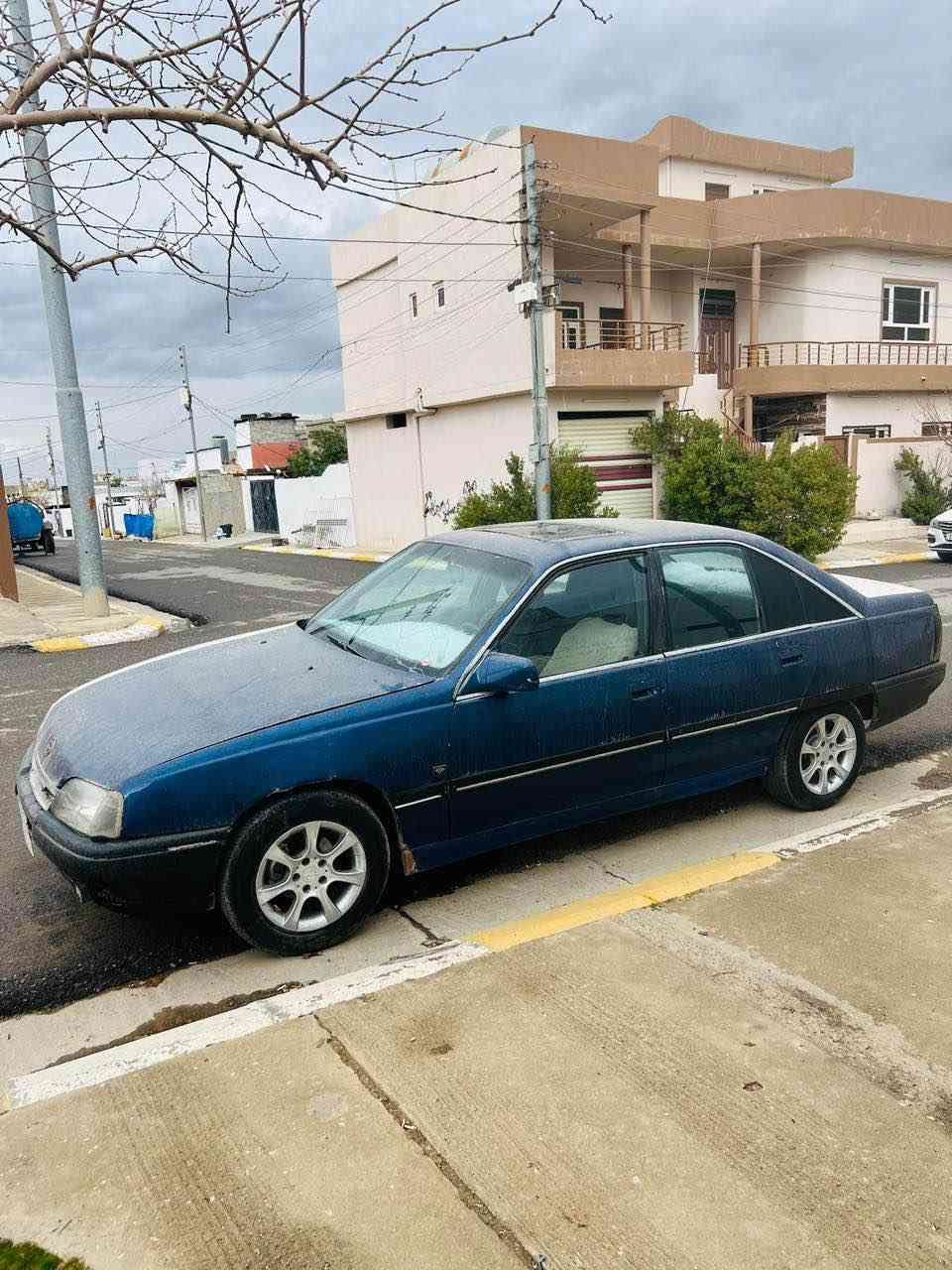 ئۆمیگا مۆدێل 1993 مەکینە٢٠ رەقەم ئەسل پلاستیک 
بە شەرتی ئەوەلیات مواسەفات سلایت تەبرید چوار تای تازە
داعموو لێ دراوی نیە پێ شوو پشتی کەپسە تەبرید لەسەر سیوچ
گێڕو مەکیەنی بەشەرت   نرخ :13مەجالێکی کەم ژمارە :
*********** Singapore
