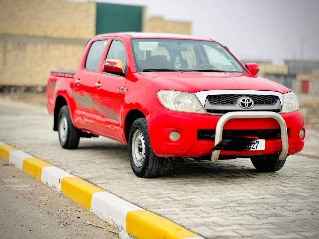 سلام عليكم بيكم هايلوكس 2011 رقم مثنى دولي بسمي تريد تحويل تريد وكالة تخم تاير محرك جديد تبريد ثلج تدفئه شغاله  حداديه جديده شاصي 19 كويتي باب اول مكفوله من ضربه وتبديل وصبغ وضع شركة سعر 155 وبيه مجال 
***********ومراوس
