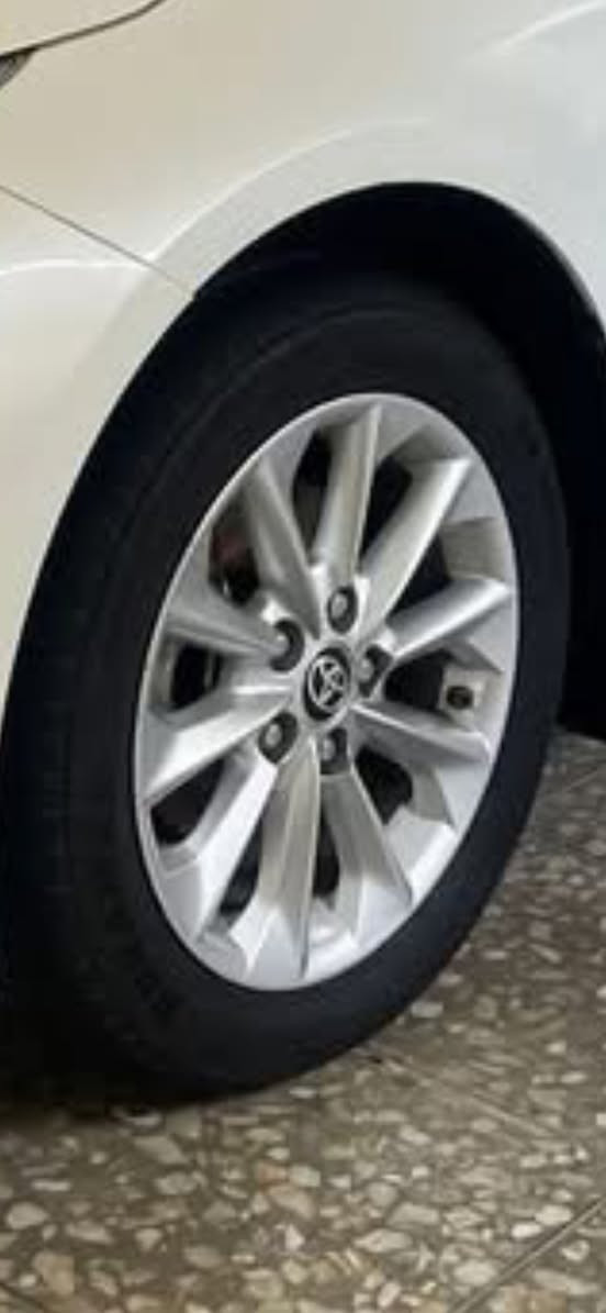 ويل كورلاه 2024بلادي 
شرط بدون شخط وعواج 
سعر300بي مجال 
***********
