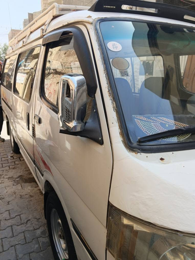 سلام عليكم
فتون البيع بدون صبغ بلاديه محرك كير اكسن نضيف صدرها حلو دوشمه جديده تخم تاير كهربائيّة شغال مكاني بغداد شعله سنويه 30جديده سياره ربع ما ذب عليها جديده كفاله مين قوسين ***********
شراي يتصل ودتلل
