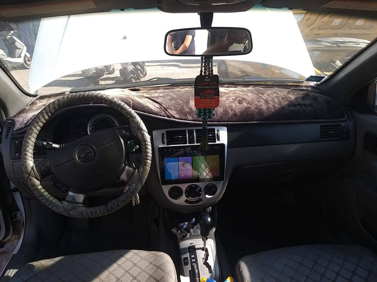 السلام عليكم اوبترة للبيع موديل١٢شركه عامه سيارة جاهزه بسمي السيارة قطعتين صبغ باب خلفي جاملغ خلفي صفحت السايق سيارة جاهزة سعر 85 وبيهة مجال ***********
