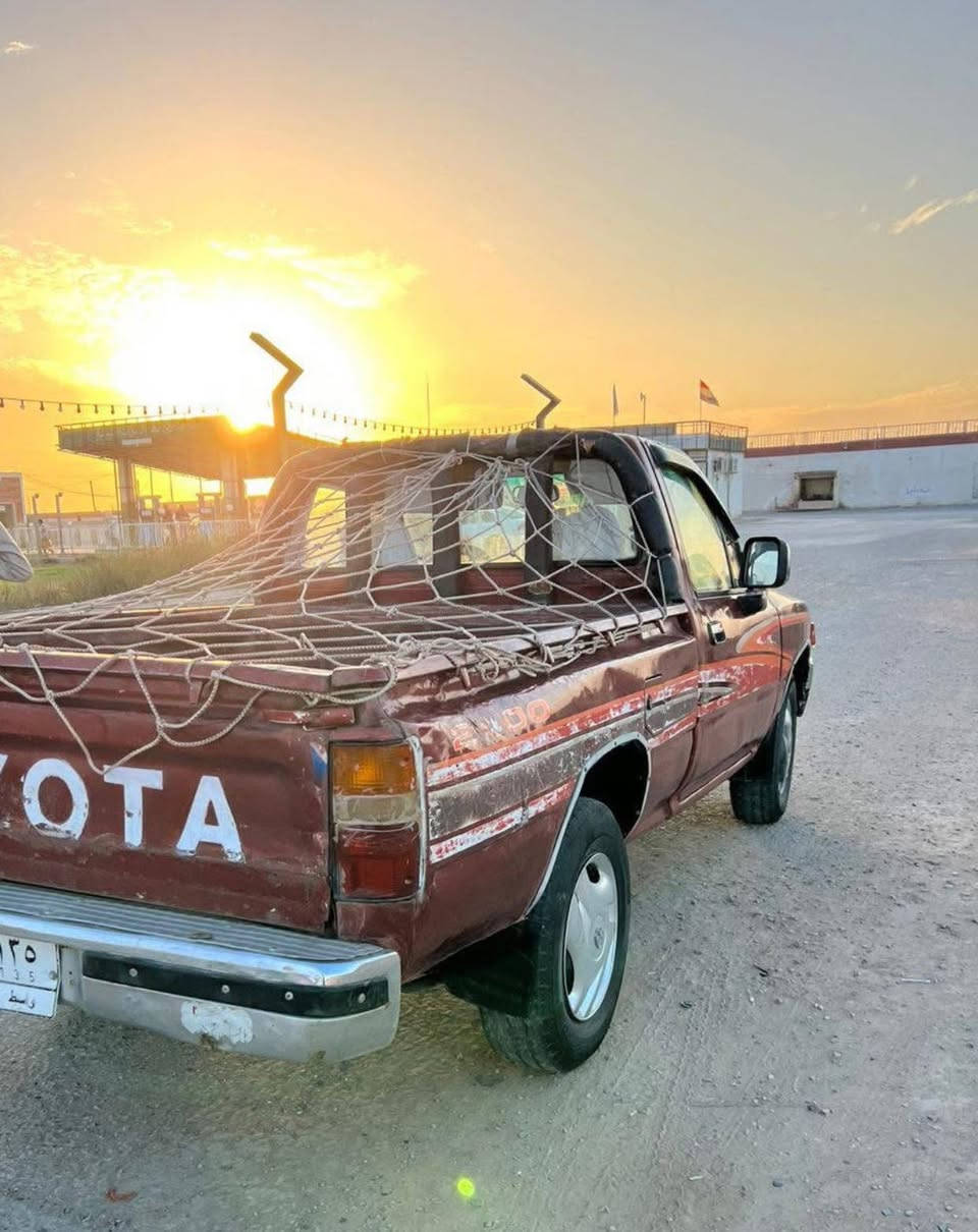 السلام عليكم تيوتا 92 محرك كروسيده رقم واسط تحويل ثاني يوم مكفوله السعر 45 مكاني بصره زبير رقم ***********
