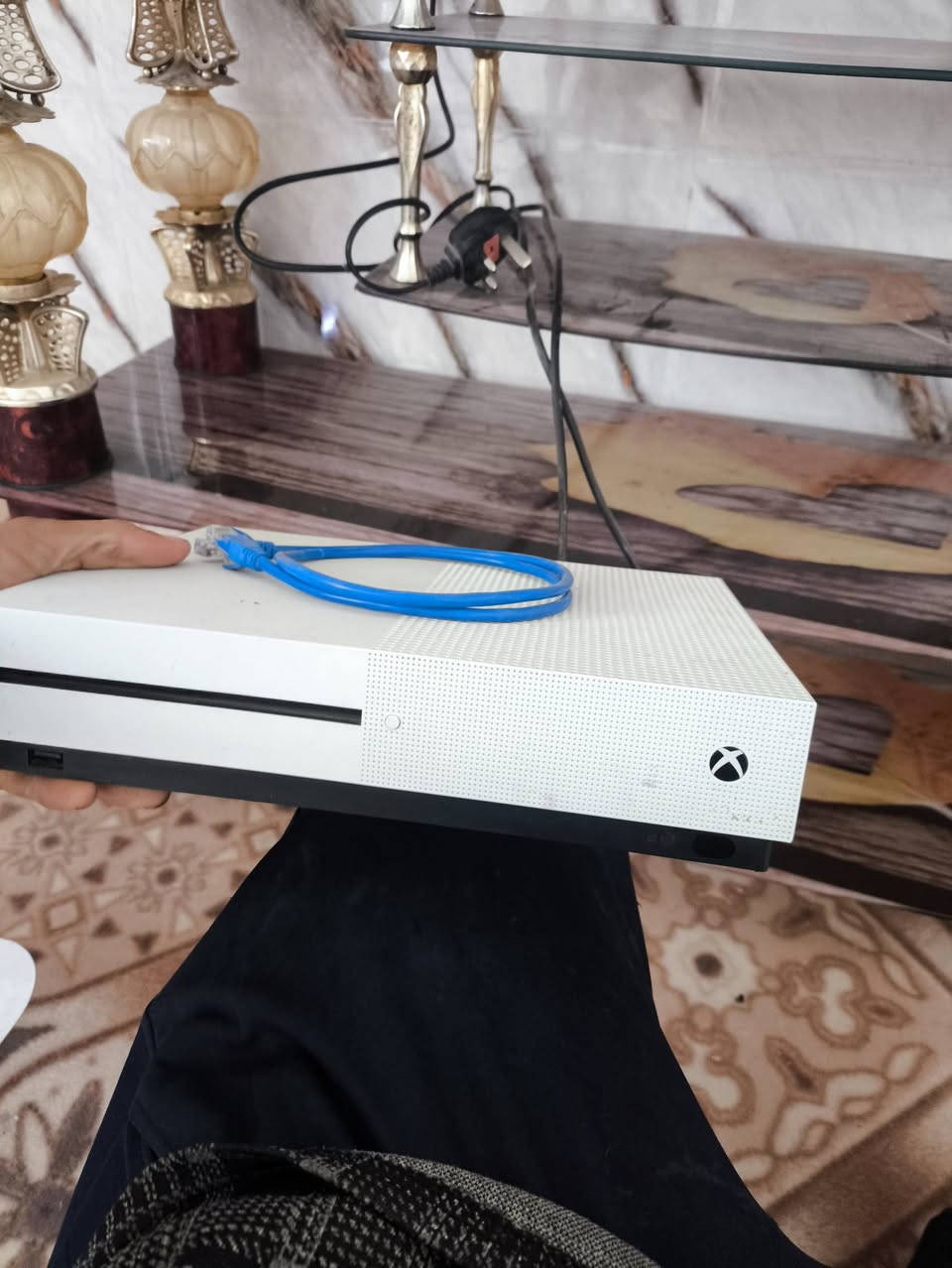 اكس بوكس وان اس للبيع مكاني بابل القاسم  ***********
جهاز جديد ما مستخدم اسبوع
