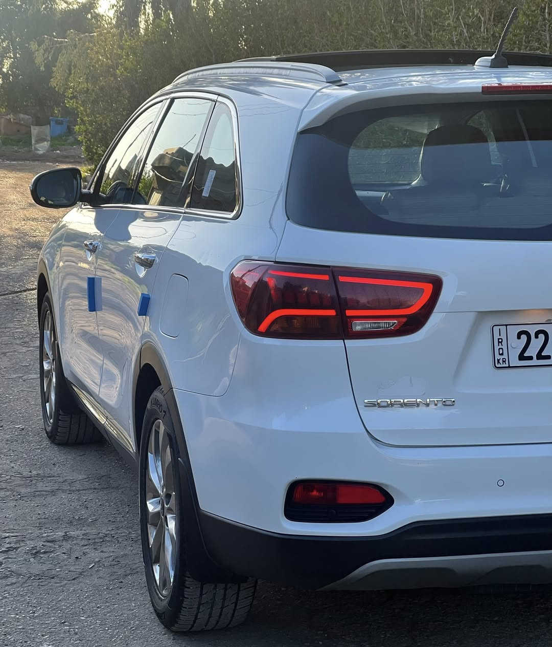 سلام عليكم 
سورنتو 2019رقم أربيل دولي 
سياره مكفوله كفاله عامه ع وضع الشركه 
السياره فول موصفات محرك 6vكفاله عامه 
الموصفات 
بصمه+فتحه ثلاث طكات
كشنات كهرباء +كشنات جلد 
لد نهاري +لدات زنون 
ماشيه 112الف حقيقي 
كشافات خلفيه
سايد بريك بصمه 
جنطه كهرباء تفتح عند الاقتراب
سياره ع وضع الشركه كفاله حتى من البارد والرصعه

السعر245وبيها مجال 
الموقع /صلاح الدين بلد يثرب 
***********
