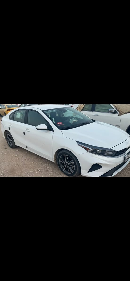 السلام عليكم اخوان فورتي ٢٢ اربيل تريد وكاله تريدتحويل حاضر بدون قطره صبغ جديده فقط بارد شي قليل اثرتحميل اتصل واني خادم ***********
