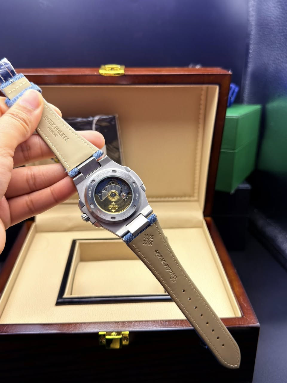 ساعه باتك فلب جينز اوتو سير يتبدل كيس تيتانيوم عداد يومي  قفل فراشه مختوم


**إذا كنت صاحب هذا الإعلان وتريد حذفه لأي سبب، رجاءا أرسل رسالة إلى الدعم الفني**