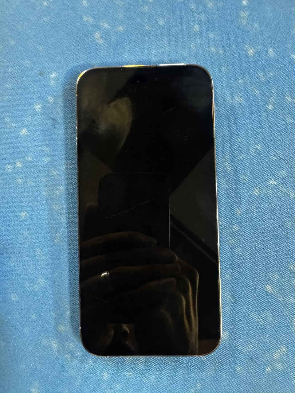 السلام عليكم أيفون 14برو ماكس ماستر بطاريته 79جاز ما مبدل أشي بي مكاني بغداد العبيدي 
رقم***********
