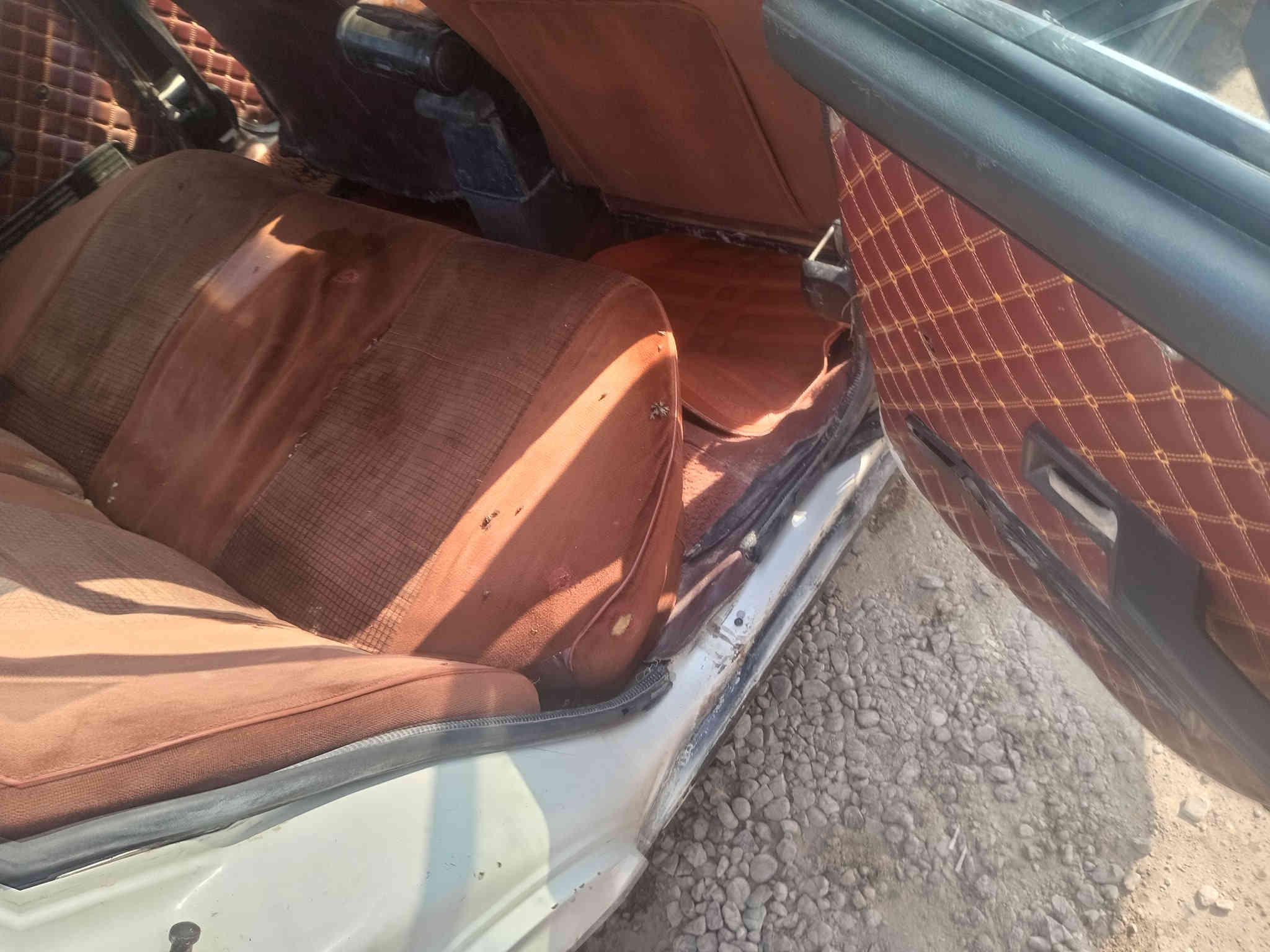 سلام عليكم برازيلي موديل 1987 مكينه كير حداديه جدد رقمه اديالى راعيه مانداله السعر 15 اوبيه مجال تخم تاير كهرباايات شغاله سنويته ضايعه مطلعيله تفاصيل العنوان دوانيه قضاء الشاميه *********** مراوس اوبيع حسب القناعه
