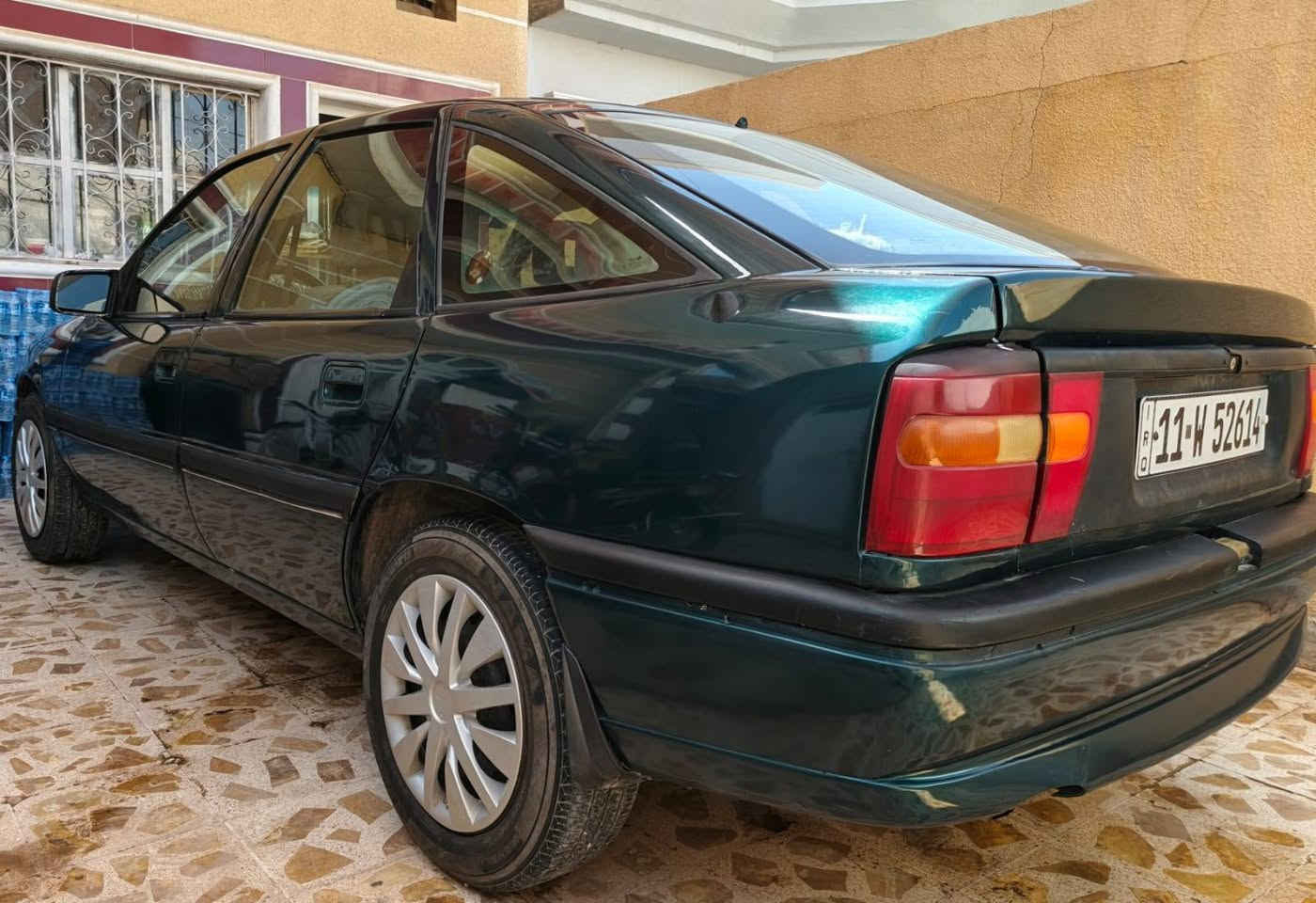 السلام عليكم.اوبل فكتراموديل 94 رقم بغداد انكليزي بسمي سنويه الى31لون اخضر زيتوني محرك 2000 كير اتو تبريد بلادي مكاني بغداد السعر46وبيها مجال للطيبين اتصال ***********
