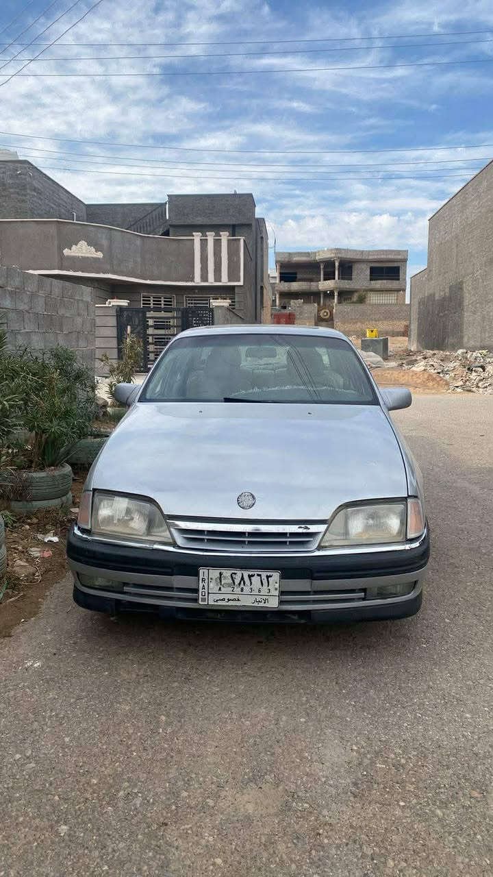 اوبل اوميكا
للبيع 
محرك ٢٠٠٠
المكان //حديثه حي العسكري
السعر. ٢٠. وبيه مجال 
***********
