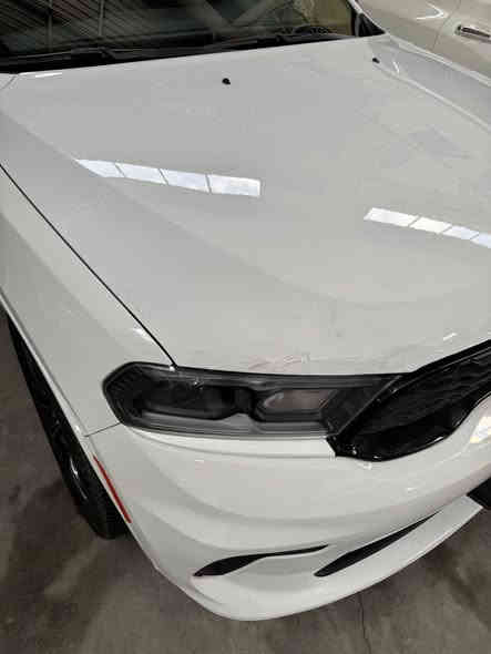 سلام عليكم 
دووج دورانكو 2023 للبيع
السيارة SXT
مواصفات : 
كاميرا خلفية
تدفئة مقاعد 
فتحة سقف
بصمة 
مثبت سرعة 
كشنات كهربائية 
شاشه
مراقبة نقطه العمياء
بصمة 
اشارات ترحيب
المصابيح الامامية LED
AWD
ابل كار بلاي
تحذير مغادرة مسار 
تحذير من الاصطدام الامامي
السيارة فول مواصفات 
مكينة 3.6 
ماشية 13 الف كيلو فقط 
السياره معروضة بمعرض سيارات ممرقمة حسب الزبون يحب ينطي فلوس واحنه نرقم او يريد هو يرقم هو حسب رغبته 
سعر السيارة 250 وبيها مجال 
للاستفسار *********** واتس او اتصال
