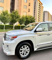 لاندكروزر VXR • لاندكروزر 2013 • تويوتا لاندكروزر V8 • تويوتا VXR • لا...