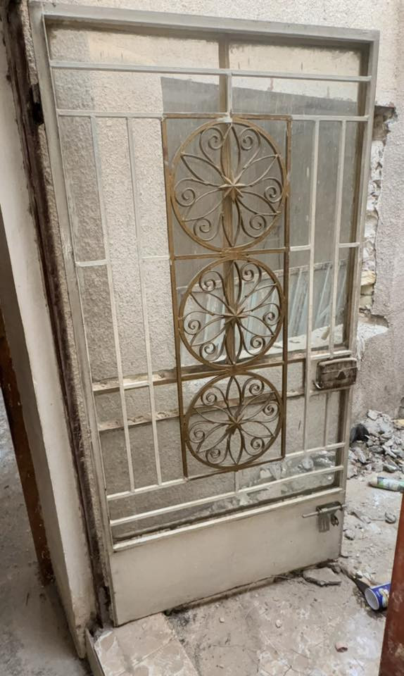 أربع شبابيك و باب حديد للبيع
السعر :30للشبابيك و 50للباب
العنوان:بغداد حي العامل 
باقي التفاصيل على الخاص


**إذا كنت صاحب هذا الإعلان وتريد حذفه لأي سبب، رجاءا أرسل رسالة إلى الدعم الفني**