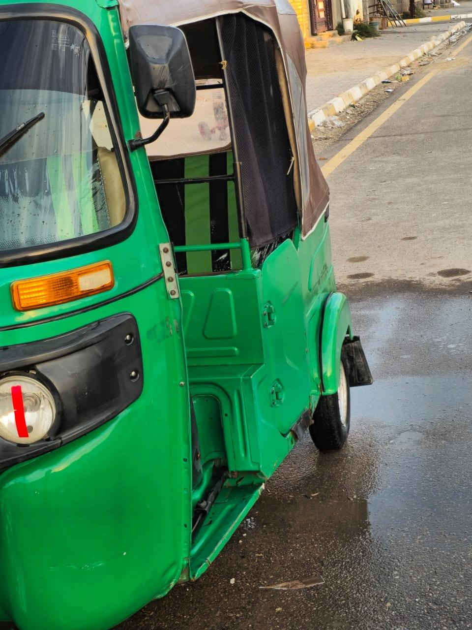 السلام عليكم.تكتك موديل 21 شهر 11 .رقم ذي قار.مكينه مكفوله من تنقيص والكص والتبخير والكشر بيه ضربه بالصفحه وبلغد .مكاني واسط قضاء الحي
سعره (6800) وبيه مجال للشراي. للاستفسار الاتصال (***********)
