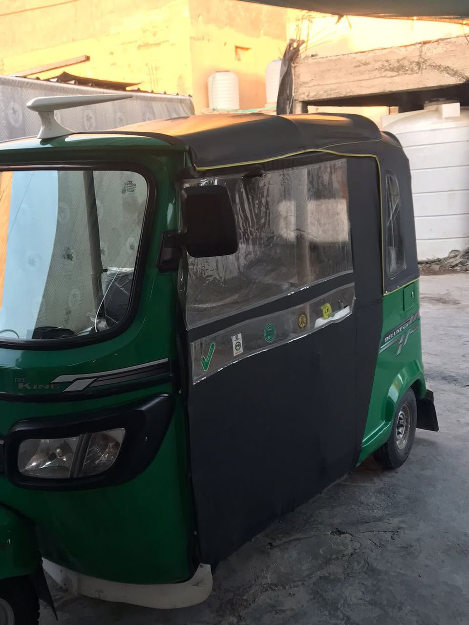 سلام عليكم تي في اس كفاله رقم وسنويه موديل ٢١ سعر 6700. وبيه مجال هاتف ***********/***********
