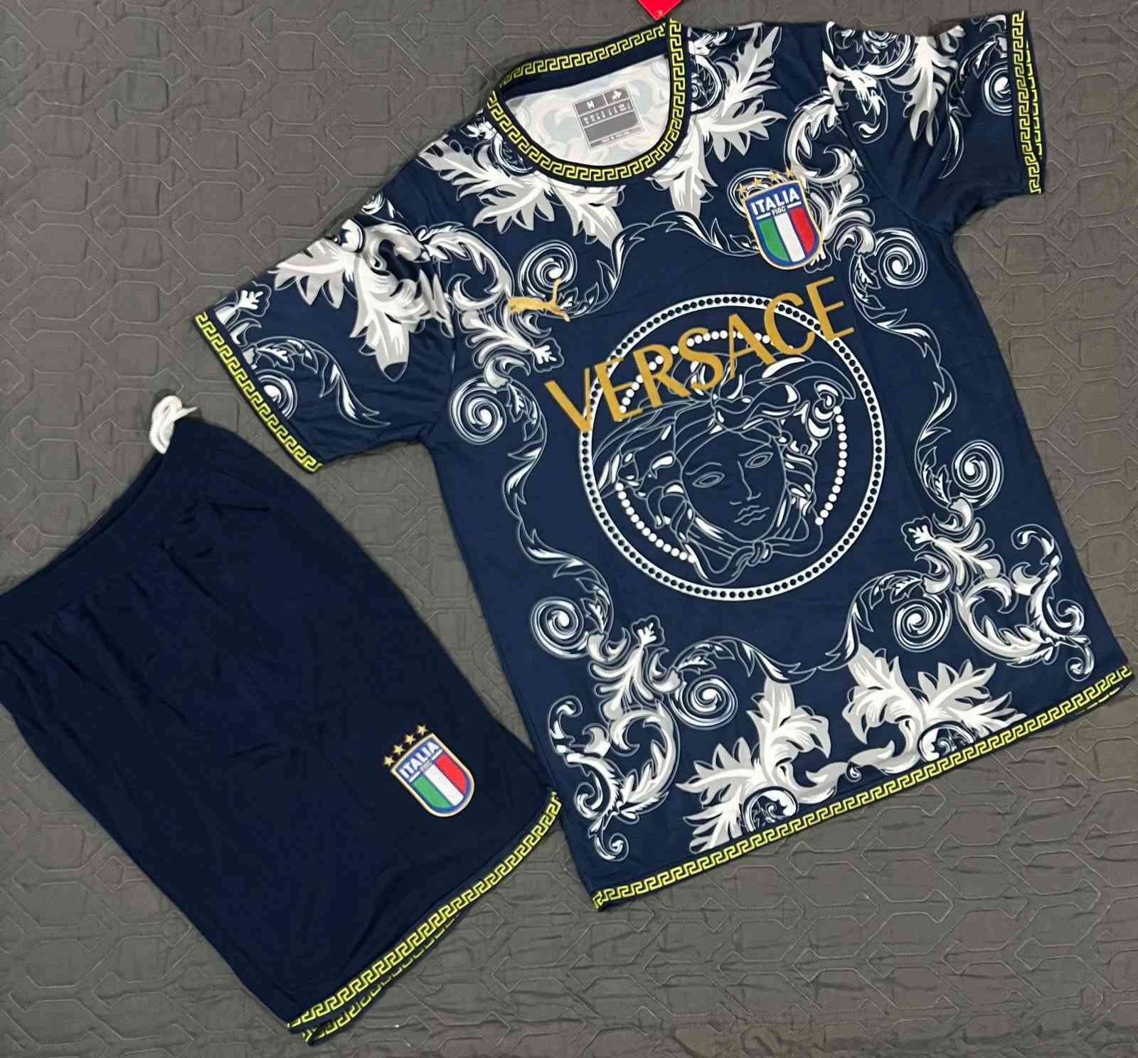 الاندية التايلندي تصاميم خاصة صار الدرزن ب 75 الف فقط وع الفحص
🔥شي فخم وما مطروق ابد 😍
يوجد توصيل لكل المحافظات ب 5 
للحجز خاص


**إذا كنت صاحب هذا الإعلان وتريد حذفه لأي سبب، رجاءا أرسل رسالة إلى الدعم الفني**