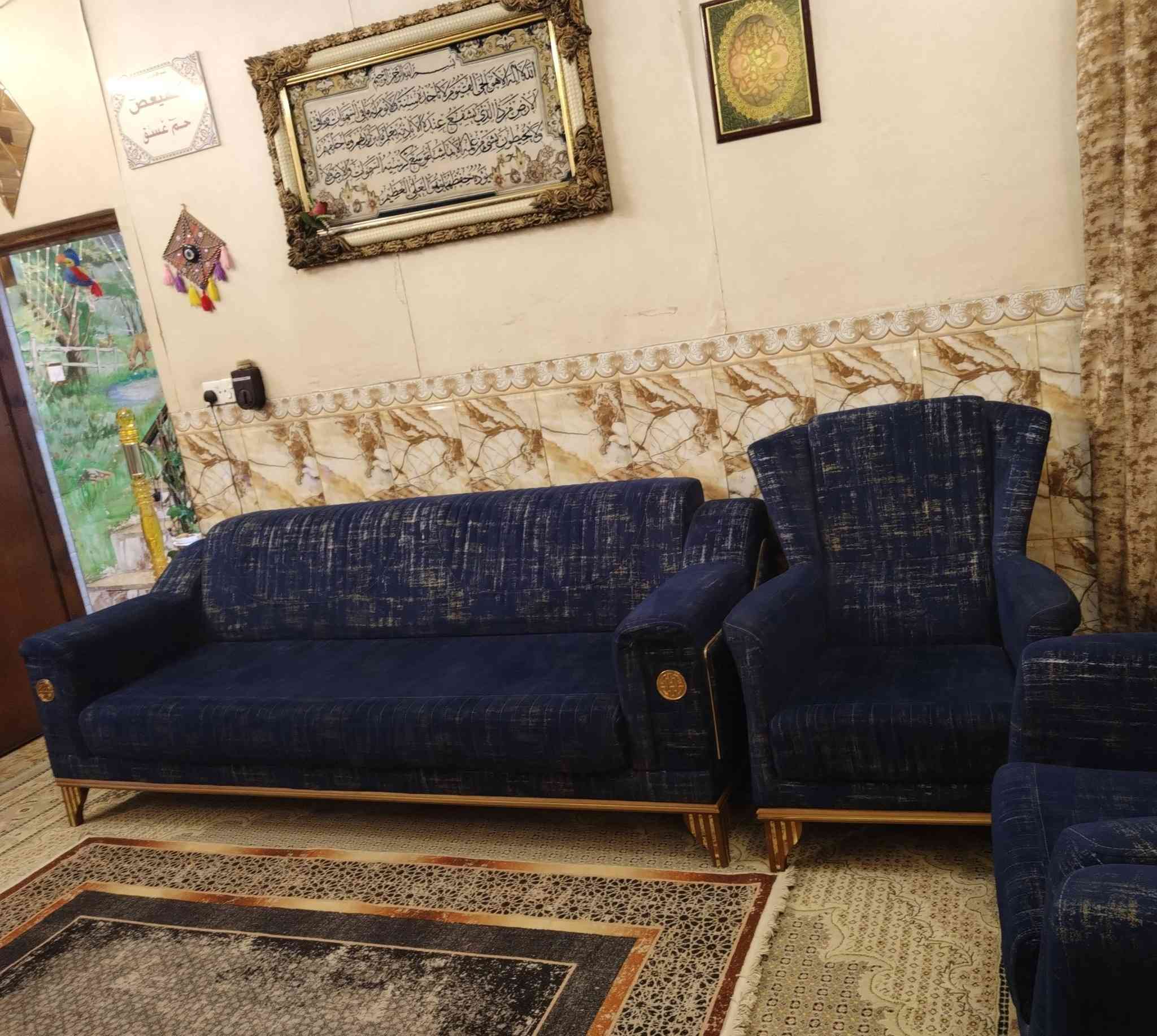 تخم تركي مودرن ١٠ مقاعد القنفة الجبيرة كهربائية نظام سرير سحب سلايت تصميم حديث قوي تكمة ثكيل أرجل خشب زان داير فريم اسفنج طبي بلوستر ظغط سوفت قماش وتر بروف ضد الاتربة والمي استخدام قليل اخو الجديد شخط ما بي نظافتة ١٠٠ ٪ نظيف جدا مبي اي ضرر... ٧٥٠ وبي مجال بسيط للشراي الجاد


**إذا كنت صاحب هذا الإعلان وتريد حذفه لأي سبب، رجاءا أرسل رسالة إلى الدعم الفني**