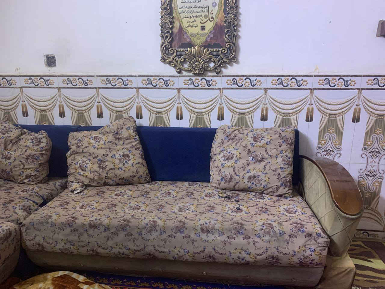 ديوان ١٠ مقاعد نضافة ٧٠%    حلو بس مقعد ابو نفرين بيها جعب مكسور وترتيب الديوان  
ب ١٠٠ الف  وطباخ تركي كلش نضيف كامل  ب ٧٥ الف 
بغداد. .. شهداء البياع


**إذا كنت صاحب هذا الإعلان وتريد حذفه لأي سبب، رجاءا أرسل رسالة إلى الدعم الفني**