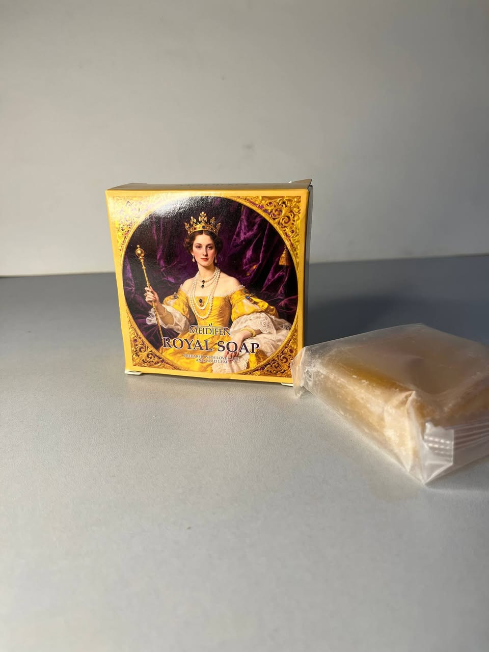 بنات منتجات كوريه كلها اصلييه باركود تكدرون تشوفوهن عل كوكل 
منتجات تجنن للعنايه بلبشره 
توصيل موجود لكل العراق


**إذا كنت صاحب هذا الإعلان وتريد حذفه لأي سبب، رجاءا أرسل رسالة إلى الدعم الفني**