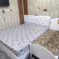 سرير نفرين • سرير طفل • ميز تواليت