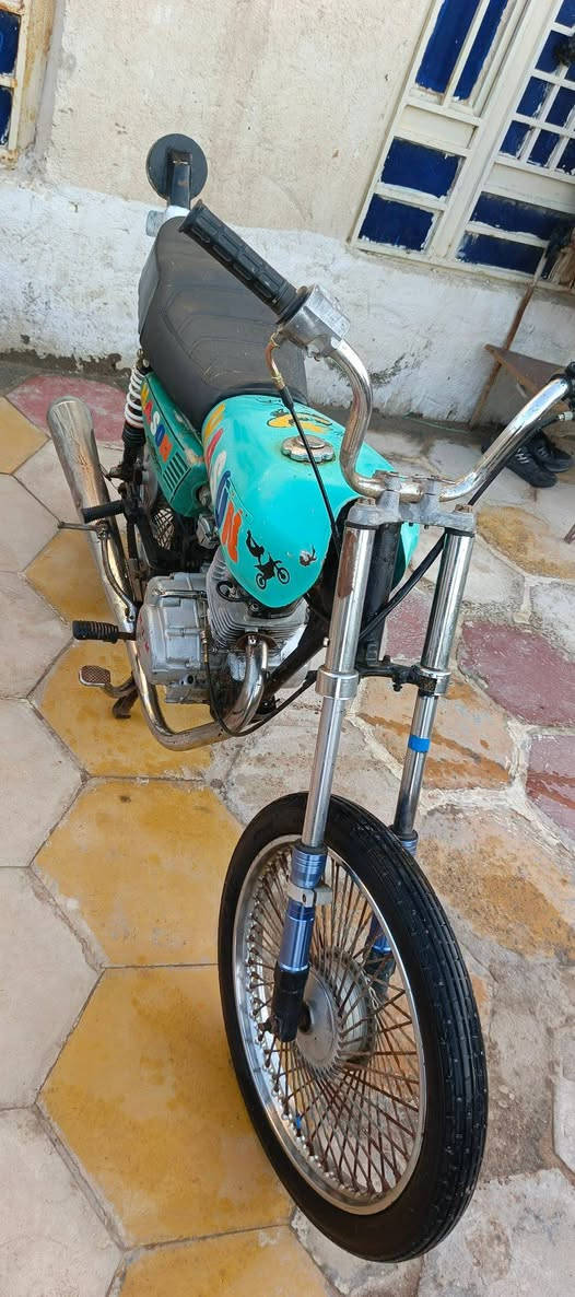 نامه كلك   مكينه 21 
ولباقي شوفت عينك دراجه شعله فول سعر 375 مكاني بلدوايه ***********
