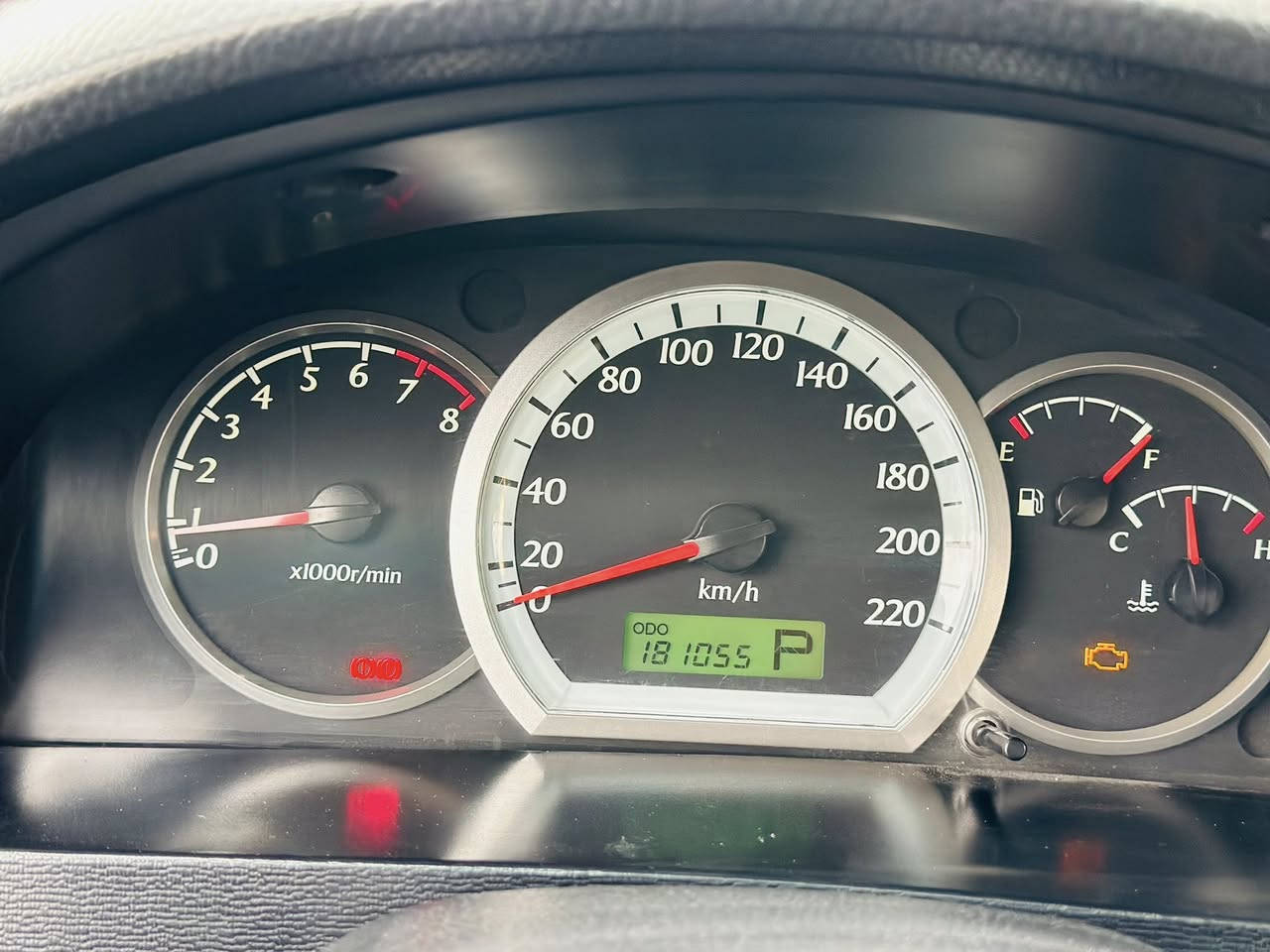 السَلٱمٌ عـَلـْيگمّ
سعر 96 ورقه و بي مجال

للاتصال ***********

للبيع فقط اوبترا موديل 2013

مواصفات 

محرك 4 سلندر  

حجم محرك 1600

كامره 

شاشه

 تحكم استيرن

 تبريد ثلج 

تدفئة شغال

كير محرك جديد ممفتوح 

تخم تايرات جديد

صدر امامي خلفي جديد

‏كهربائيات—كله شغال -

شرط سياره جاهزه

سياره مابي نواقص بدون مصرف 

رقم سليمانيه

رقم وسنويه لحد 2030

شرط تحويل او غرامه 

تحويل مباشر 

عنوان ديالي خانقين ✅
