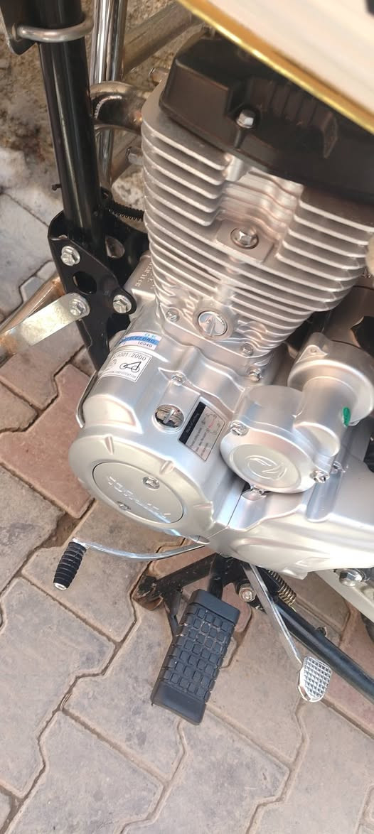 سلام عليكم شباب دراجه سيفان موديل 2025 صار ٤ تشهر من أخذته برغي ممفتوح اريد مراويس بدايون او بوكسر او والايتي بدون أوراق عادي اراوس ماكن ديالئ بعقوبه خاص موجود اني


**إذا كنت صاحب هذا الإعلان وتريد حذفه لأي سبب، رجاءا أرسل رسالة إلى الدعم الفني**