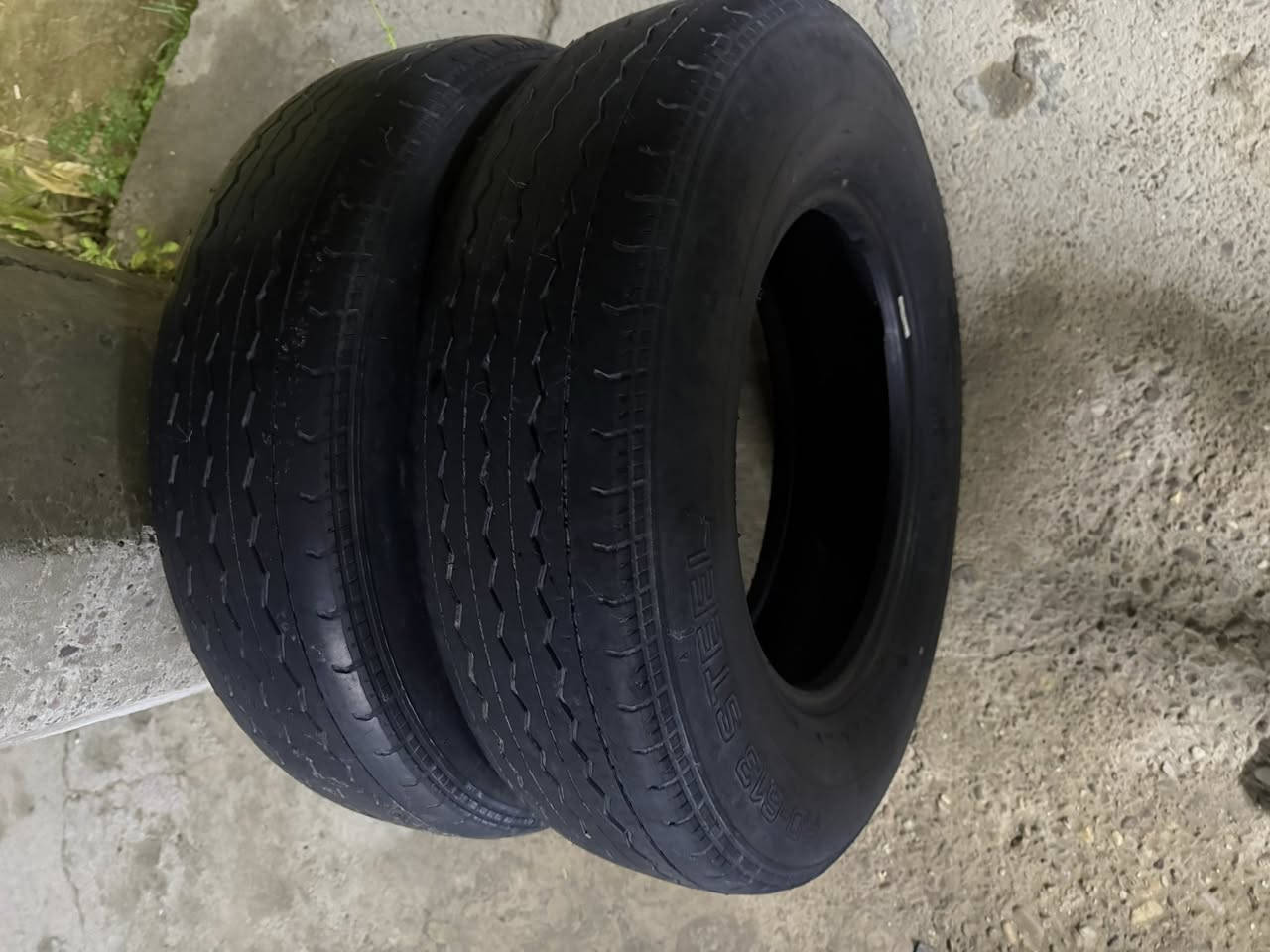 السلام عليكم
زوج تايرات برجستون انتاج 2024 نضيفات 
درع يرهم هايسه وجنبي 
للاتصال *********** واتساب 
‏***********
