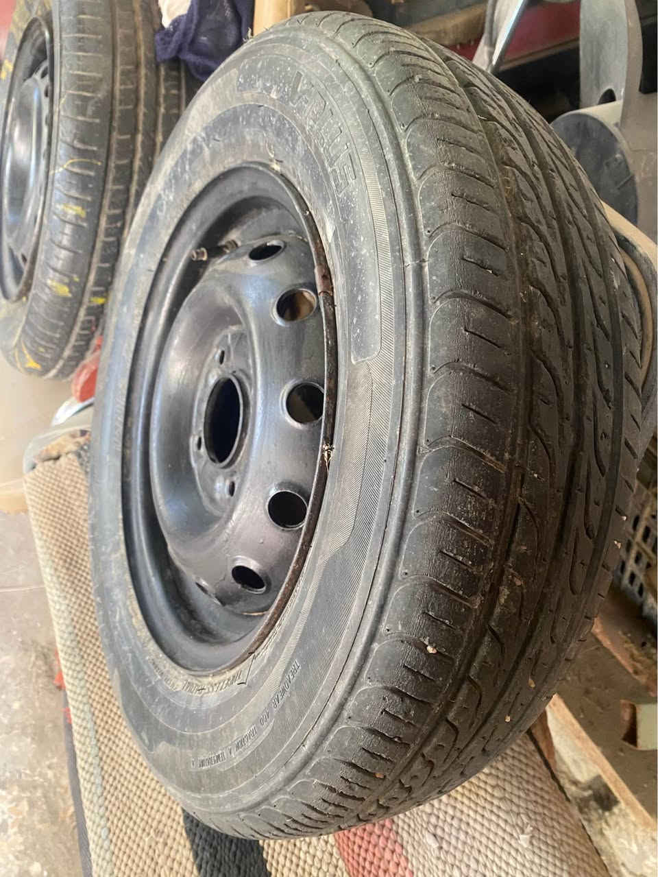 ‎تايرات عدد 2 
حجم 13 / 175 
مع الويل للبيع 
التواصل على الخاص‎ ديوانية, القادسية


**إذا كنت صاحب هذا الإعلان وتريد حذفه لأي سبب، رجاءا أرسل رسالة إلى الدعم الفني**