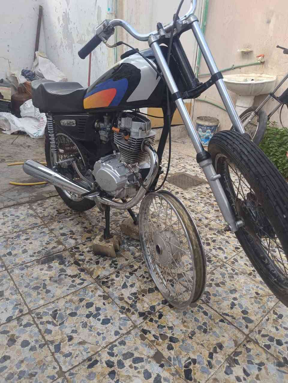 للبيع كلك كلك نضافه شوف عنيك مكينه نامه ويلا امامي اوياه سعرها ٣٥٠هذا رقم راعيه مكلف بل ناشر مامتوجد خاص *********** المكان نجف حي ميسان

