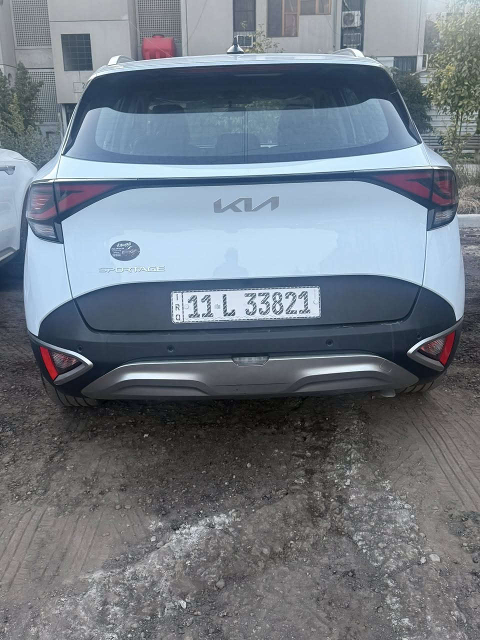 السلام عليكم
سبورتج موديل 24
كشنات كهرباء وتدفئه والستيرن تدفئه
شفتات بالستيرن 
حساس امامي خلفي 
كامره دواره 
ماشيه 27.600
بيها فطر بالشباك الامامي موضح بالصوره 
السياره مكفوله كفاله عامه 
السعر 22.250
***********
بغداد حي السلام السكني
متواجد واتساب
