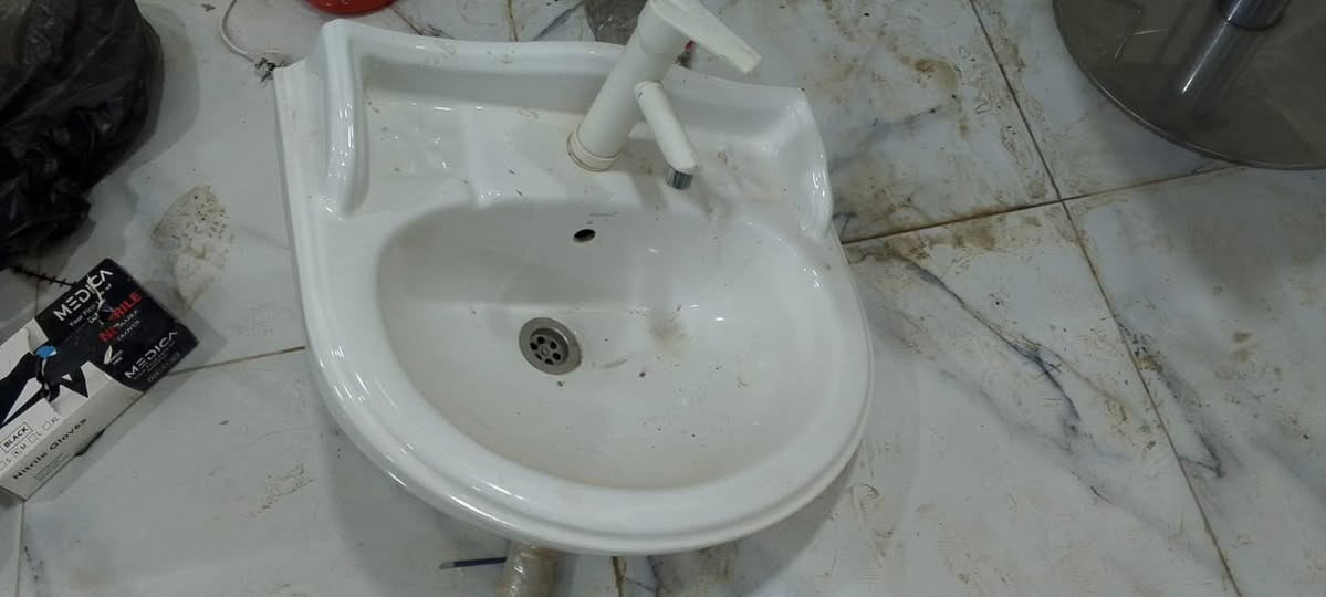 للبيع استعمال قليل


**إذا كنت صاحب هذا الإعلان وتريد حذفه لأي سبب، رجاءا أرسل رسالة إلى الدعم الفني**
