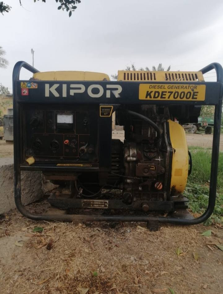 مولدات كامه كازشغال ونضيف كلش مال باله   سعر 400 وبيه مجال مكاني مشروع المسيب***********
