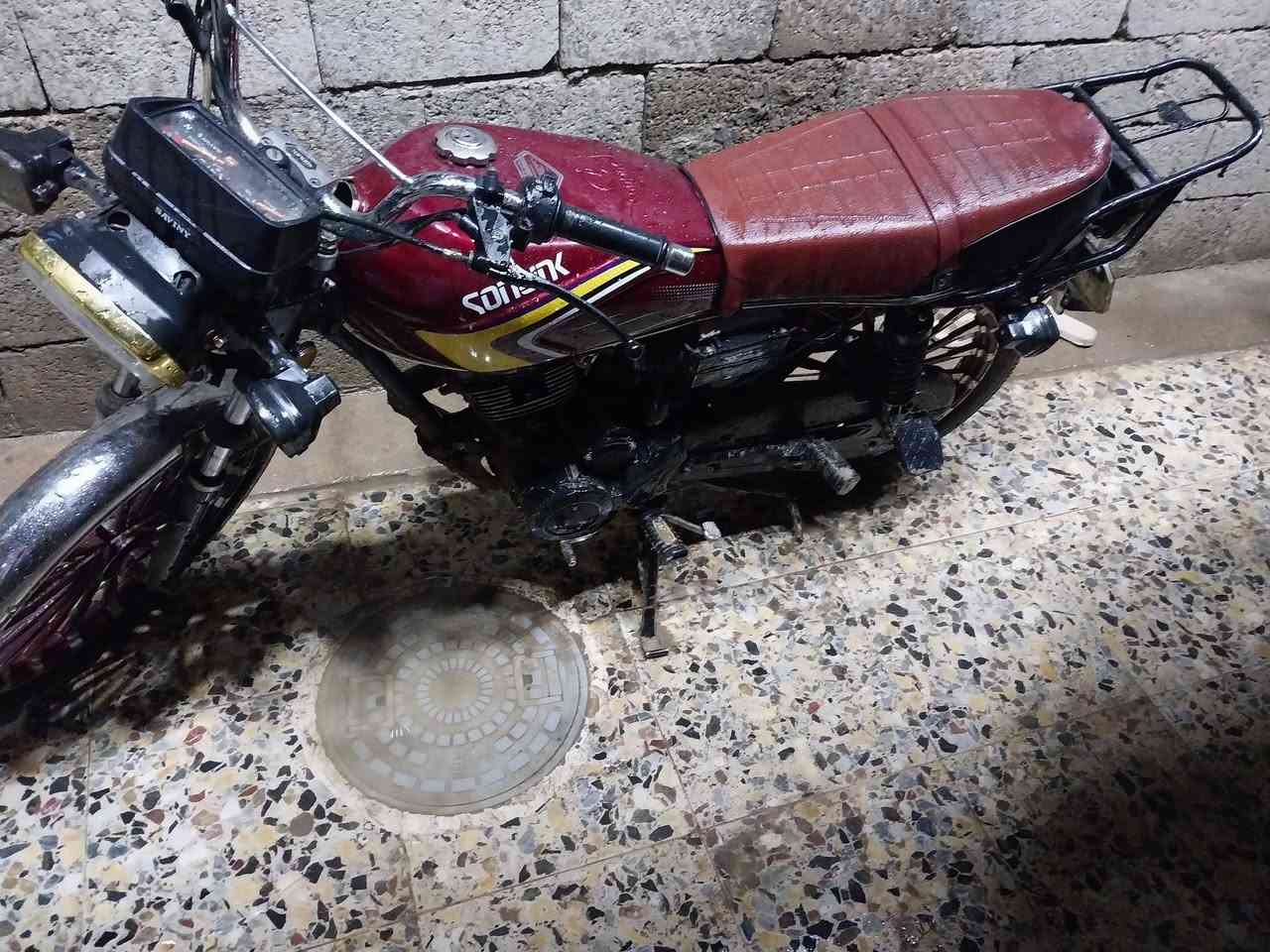 السلام عليكم دراجه ايراني خمسه كير دراجه مابيه نقص كله شغال موديل 2024 مكاني بغداد جزيره سياحيه السعر 600 ***********
