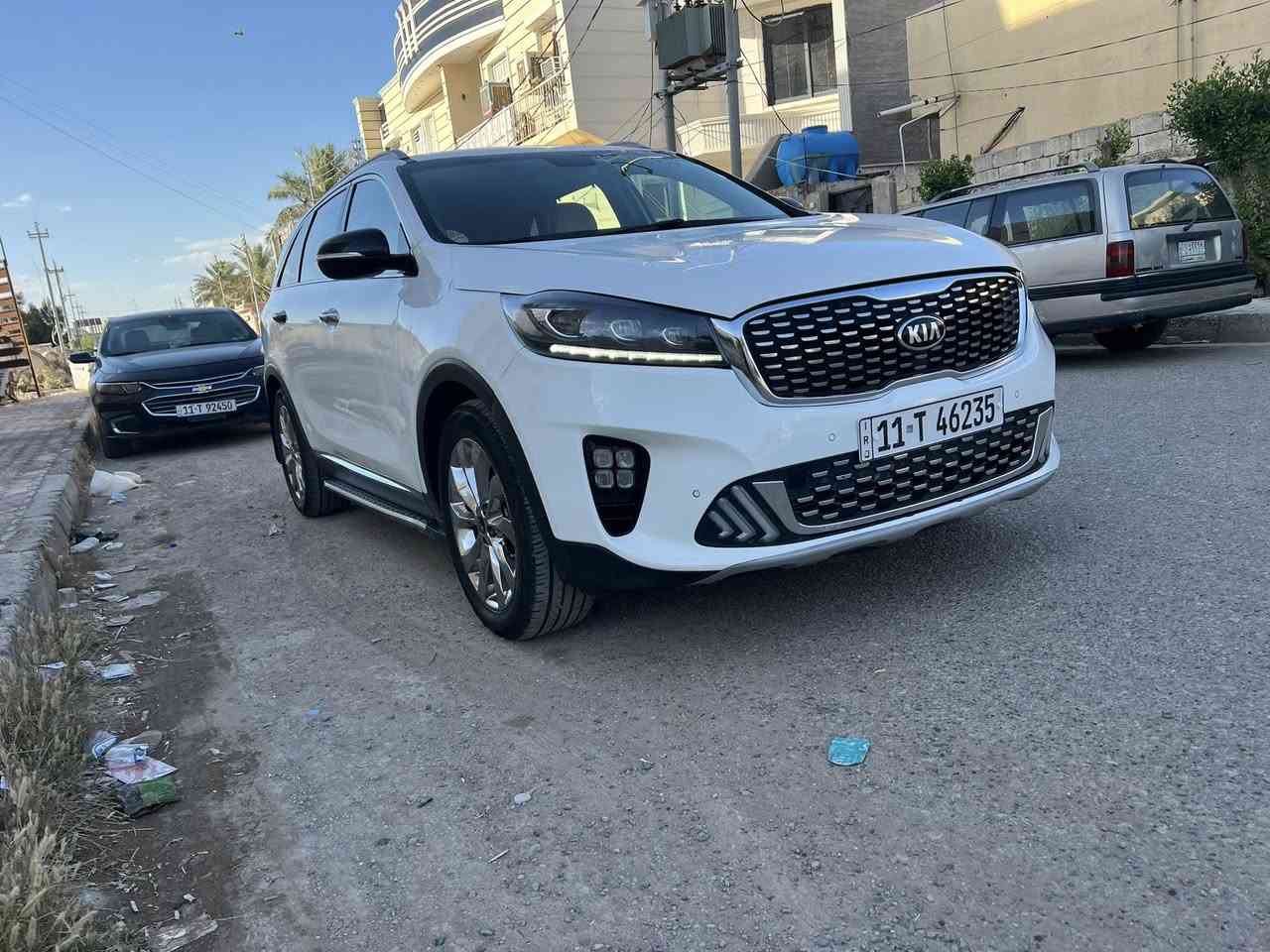 كيا سورنتو خليجي
@كيا سورنتو خليجي
رقم بغداد الماني بسمي 
موديل ٢٠٢٠ شكل ال٢٠ 
لون ابيض 
٦ سلندر ٧ راكب 
فوووووول مواصفات بدون فتحة 
بصمتين: تشغيل وتقفيل 
الباب الخلفي كهرباء 
بردات خلفية اصلية 
كشنات جلد اصلي لونين 
كشنات ٢ كهرباء 
شاشة كبيرة اندرويد 
كامرة دوارة اصلية 
حساس امامي وخلفي 
مري شفط مع القفل 
جي : بي: اس: خرائط طرق 
اريل ابيض طيارة 
كيجات السرعة زئبقية 
شاشة الدشبول الكترونية 
تحكم استيرن فول 
حاكية : ابلوتوث: اوكس 
نظام ايكو درايف 
اضواء ترحيب بليدات 
علامة سورنتو بلدوسة 
تبريد ابيانو لمس
تبريد ٣ قطع ثلج 
مانع انزلاق وانحدار 
شاشة اعطال بلدشبول 
لد امامي وخلفي 
لايت زنون اصلي 
اشاير بلمري 
يدات نيكل اصلي 
ويل اكروم ١٩
تخم تاير جديد لك 
ماشية ٧٦ الف اصلي 
كير ومكينة وصدر وحدادية وتبريد خير من اللة
بدون ضربة وتبديل واشخوط وبارد وصبغ عدى بارد بسيط فقط
سيارة جديدة معنى الكلام مابية اي نقص
سيارة جاهزة مابية اي نقص 
الرقم الدولي الجديد// هزة جديدة // سنوية جديدة 
البصمة الثانية مستخدمة// كتلوكات الشركة موجودات 
السعر ٢٣٢$
***********

